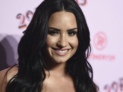 Demi Lovato aprendió una nueva forma de sacarse fotos y así lo demostró