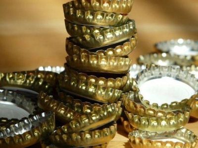 Tenés un tesoro en la cocina: reciclá chapitas de botellas y sorprendete con el resultado