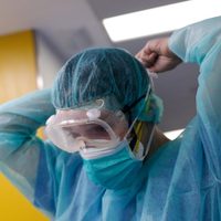 Buscan otorgar pensión para familiares de trabajadores de Salud fallecidos por coronavirus