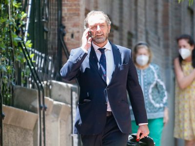 ¡No quiso hablar! Esto hizo Luis Gasset para evitar a los periodistas