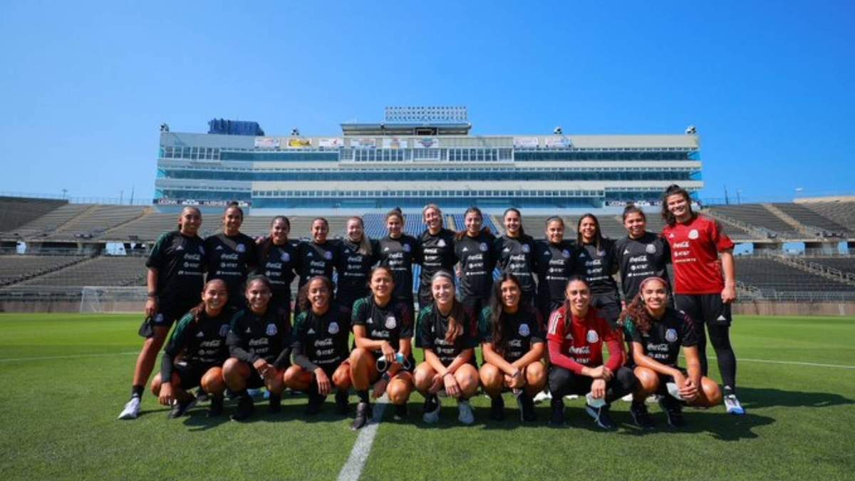 La selección femenil mexicana de futbol