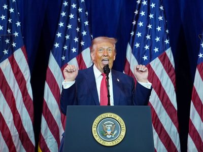 EU publica entrevistas del FBI a una mujer que acusó a Trump de agredirla sexualmente