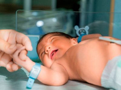 Alerta por más de 200 casos de botulismo del lactante entre 2019 y 2025