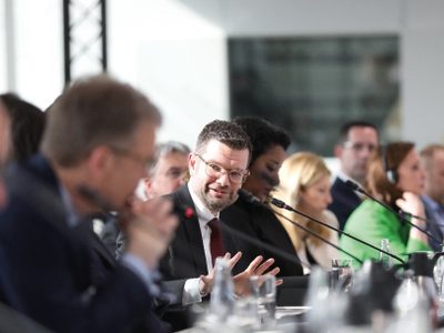 Alemania ve posible juzgar en un futuro posibles crímenes de guerra cometidos por Rusia en Ucrania