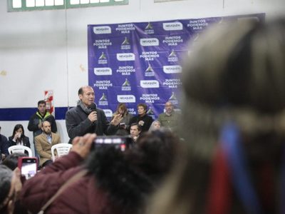 Frente a comunidades mapuches, Gutiérrez presentó un protocolo para realizar consultas