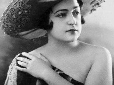 Mimí Derba, la vedette que inventó el cine mexicano