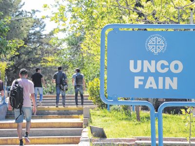 En mayo cientos de estudiantes y docentes votarán por el nuevo rector de la UNCo