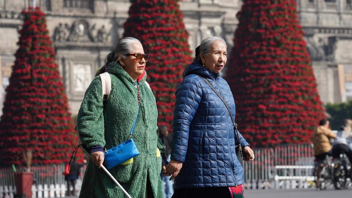 El ambiente frío prevaleció en la mañana de este jueves en la Ciudad de México