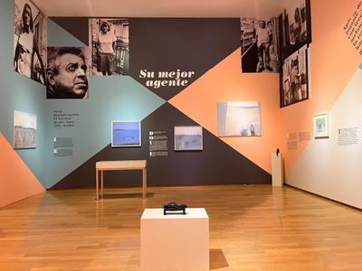 La historia de amor de un escritor y una pintora contada con obras de arte