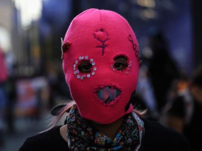 Día de la Mujer llega entre abusos y desigualdad rampantes
