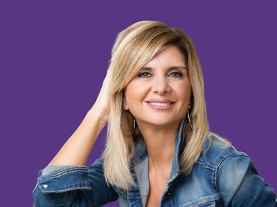 Adiós al clásico negro: Débora Plager enseña cómo combinar la prenda y el color que será furor esta temporada