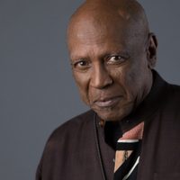 Murió a los 87 años el actor Louis Gossett Jr., ganador del Óscar por "Reto al destino"