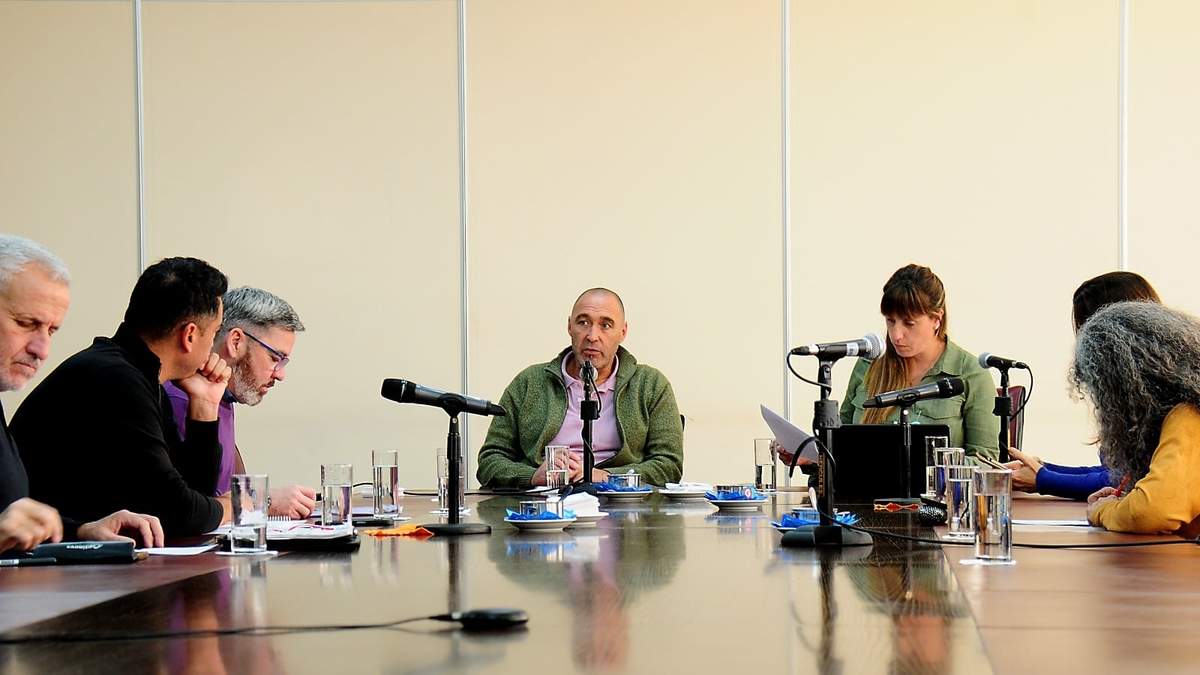 La comisión acordó pedir informes sobre la gripe aviar. Fuente: (Legislatura de Neuquén).