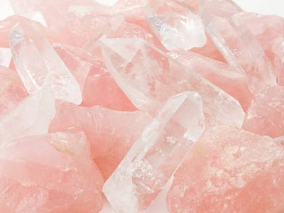 Feng Shui: dónde colocar una piedra de sal rosa antes de junio para atraer prosperidad