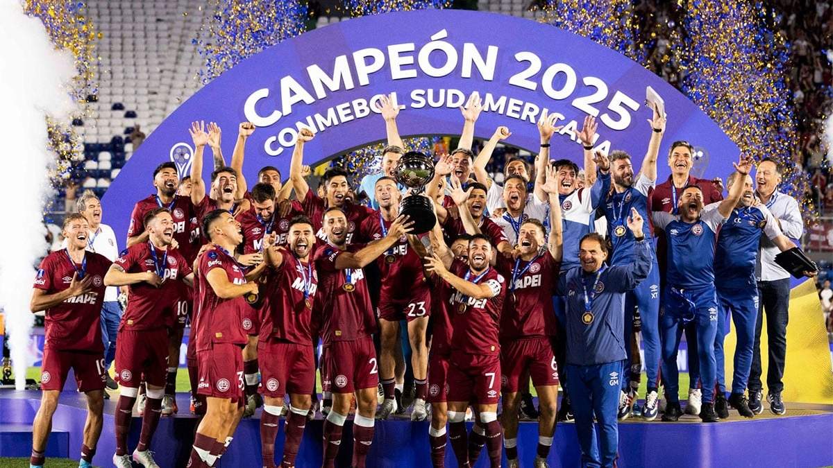 El festejo merecido del campeón 2025 de la Sudamericana, Lanús