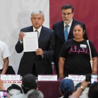 López Obrador se comprometió a trabajar para resolver el caso Ayotzinapa