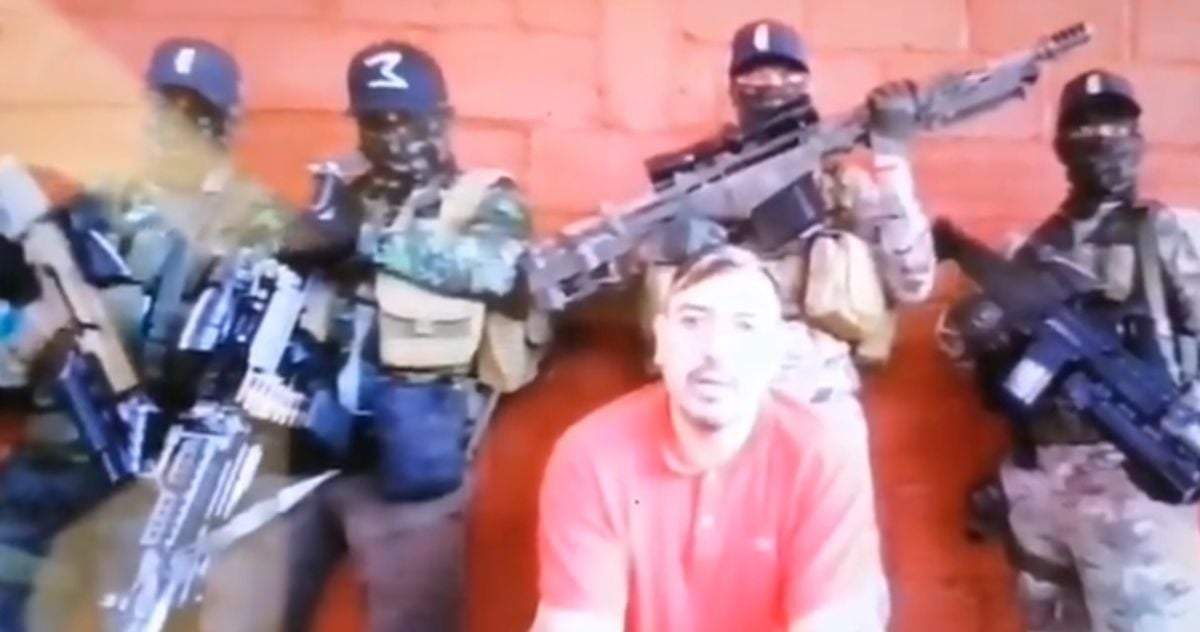 El fiscal de Jalisco confirmó que el hombre que aparece en el video es Carlos Enrique Sánchez Martínez “El Cholo”, fundador del Cártel Nueva Plaza