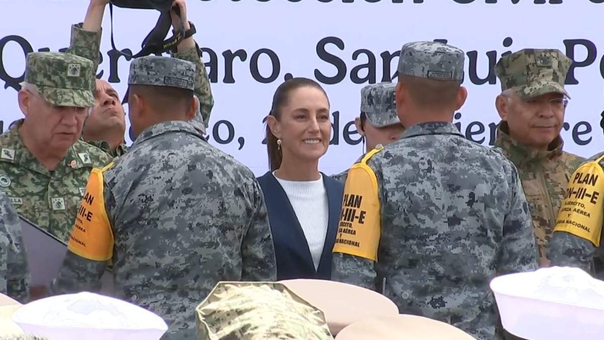 Claudia Sheinbaum en la entrega de reconocimientos