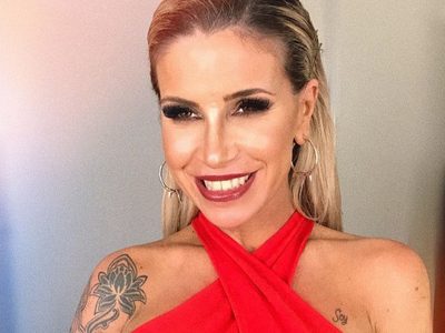 "¡Ponete!" Flor Peña untó crema en su retaguardia pero ¡sus fans piden más!