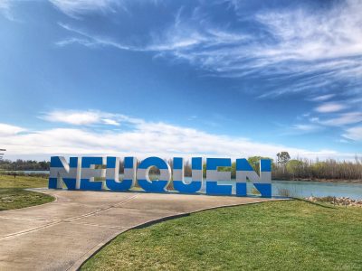 Turismo en Neuquén: a pesar del descenso de visitantes en febrero, los números continúan altos