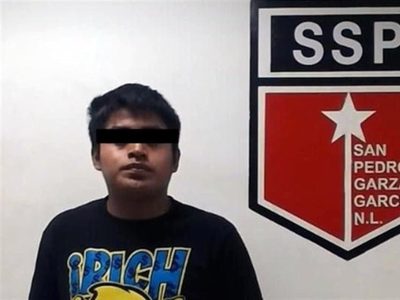 Joven que grabó con su celular a una mujer bañándose es detenido en NL