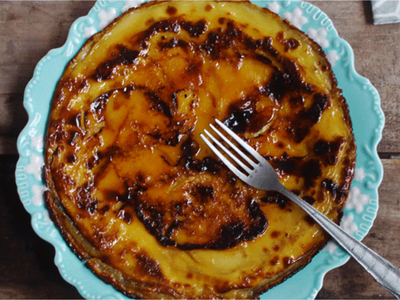 Panqueques invertidos de manzana: con pocos ingredientes, prepará esta rica receta para hora de la merienda