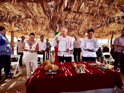 Por corrupción e improvisación naufraga estrategia de AMLO para pueblos originarios