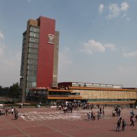 Identifica Graue a tres grupos porriles por ataque a alumnos de CCH y expulsa a 18 universitarios (Video)