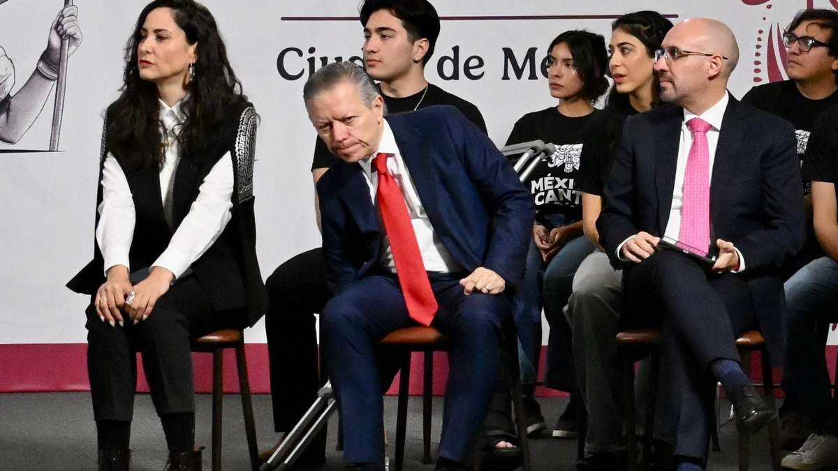Arturo Zaldívar en la conferencia del pueblo de la presidenta Claudia Sheinbaum