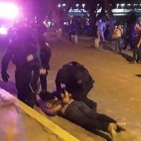 Policías desalojan protesta de maestros en Veracruz; hay 14 detenidos