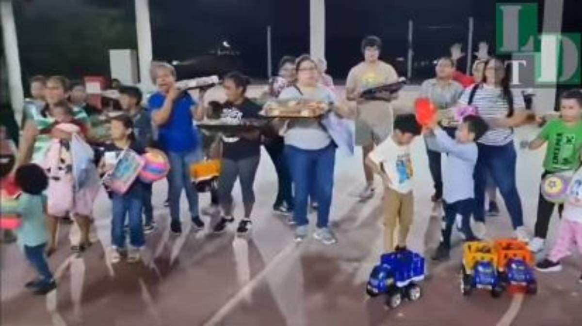 Cartel da regalos y roscas de reyes en Tabasco