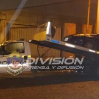 Recuperaron un auto robado que era conducido por la persona que lo sustrajo