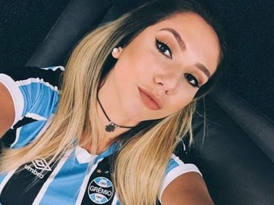 ¡Oh garota! La selfie para el infarto de Carolina Portaluppi en apretado bikini ¡No vas a dejar de verla!