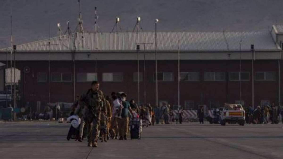 Trabajos de evacuación de Estados Unidos en el aeropuerto de Kabul