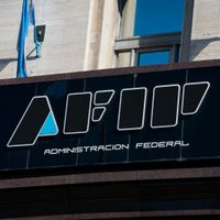 AFIP controla las compras de dólar MEP: qué pasa si no se hace la declaración jurada