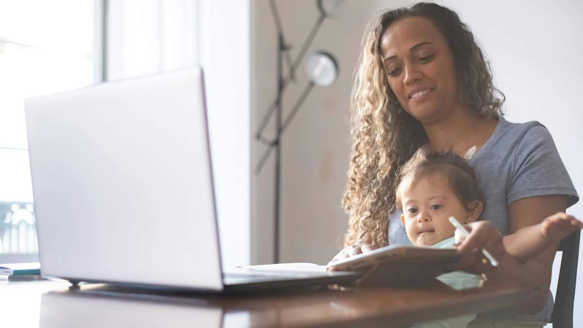 Inicia el registro para el apoyo económico de Bienestar a madres con hijos pequeños. Consulta qué documentos necesitas presentar.