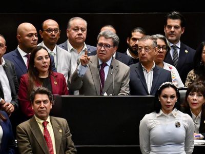 Ricardo Monreal abre la posibilidad de un periodo extraordinario en el Congreso