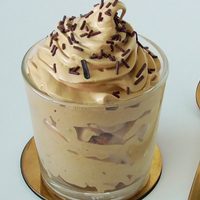 Postrecito de dulce de leche y café exprés: con pocos ingredientes y con el sabor más tentador
