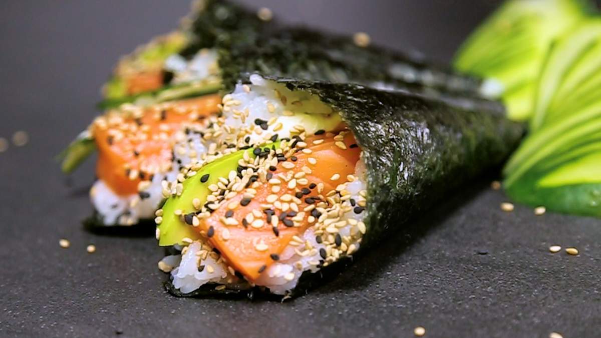Sushi en cono. Fuente: (Instagram).