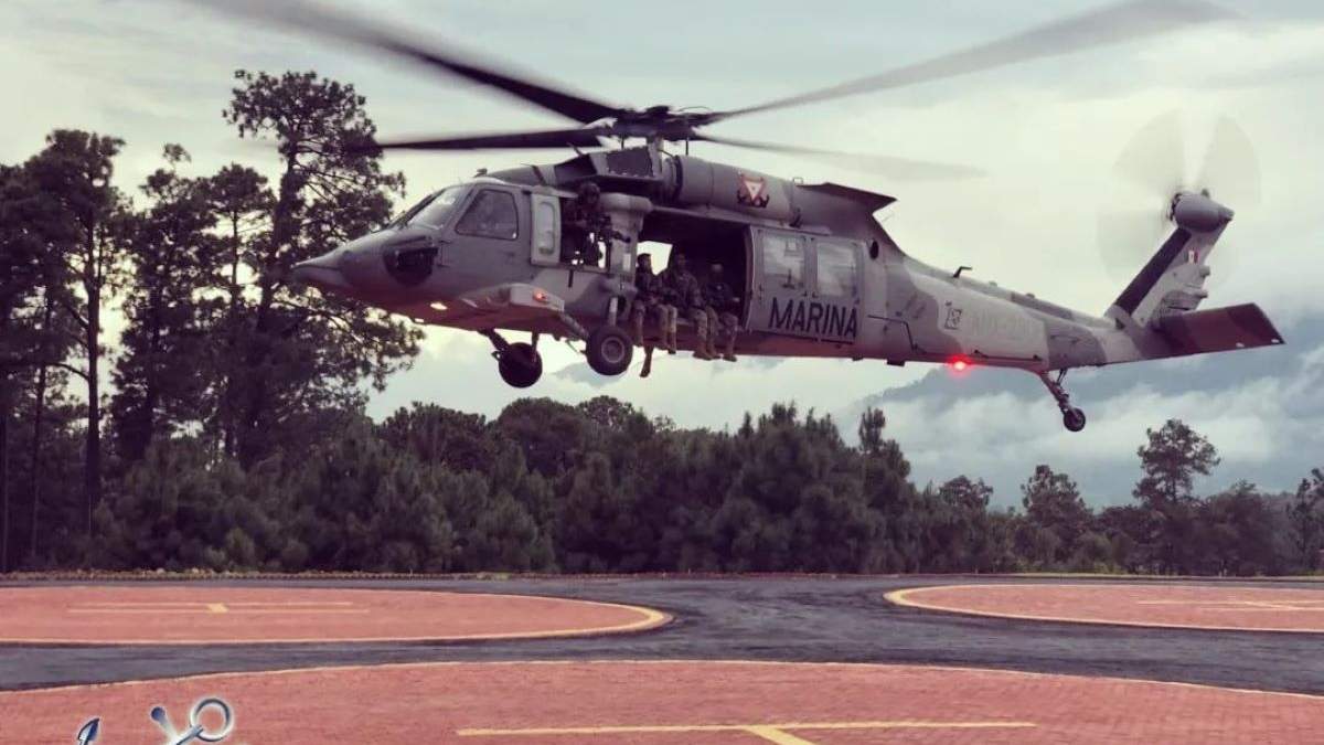Helicóptero de la Semar