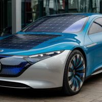 Mercedes promete revolucionar los autos eléctricos con una pintura solar que otorgaría hasta 20.000 km anuales sin recargas