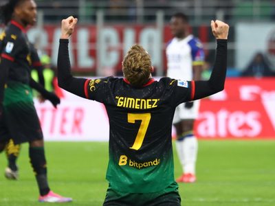 Santiago Gimenez anota su segundo gol consecutivo con el Milán en la Serie A (Video)