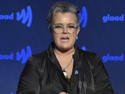 Trump considera quitarle la ciudadanía estadunidense a la comediante Rosie O'Donnell
