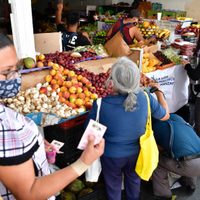 Las mujeres quienes realizan más labores domésticas sin remunerar: Inegi