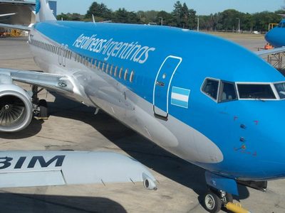 Aerolíneas Argentinas no da brazo a torcer al coronavirus: anunció 17 nuevos vuelos especiales
