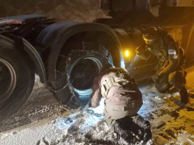 Gendarmería brindó asistencia en rutas y parajes ante las intensas nevadas
