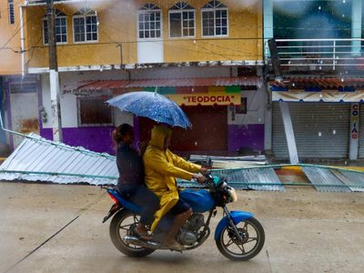 Seguirán las lluvias este miércoles en la mitad del país; vientos fuertes en los siguientes estados