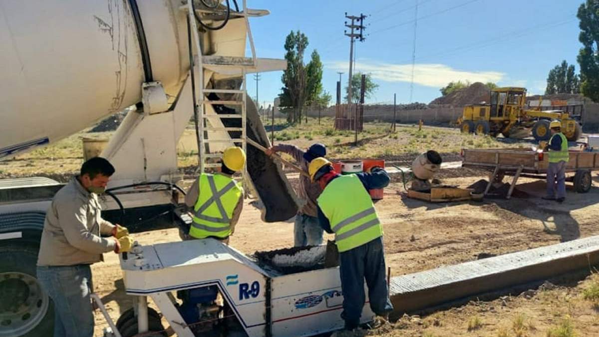 Ya se ejecutaron 600 metros lineales de cordón cuneta. Fuente: (Twitter)