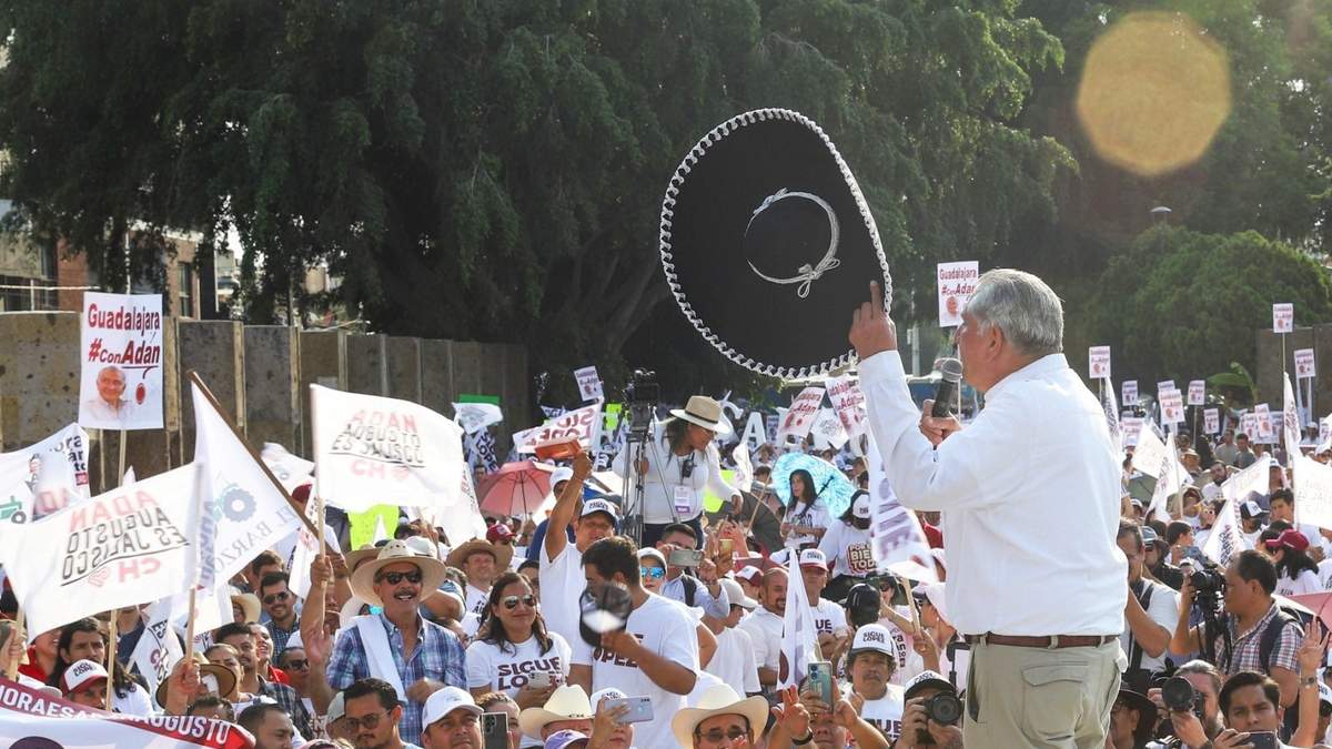 El extitular de Segob en Oaxaca