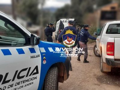 Cinco detenidos y drogas secuestradas en diez allanamientos en San Martín de los Andes